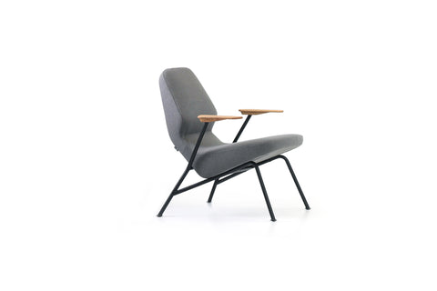 Oblique Easy Chair